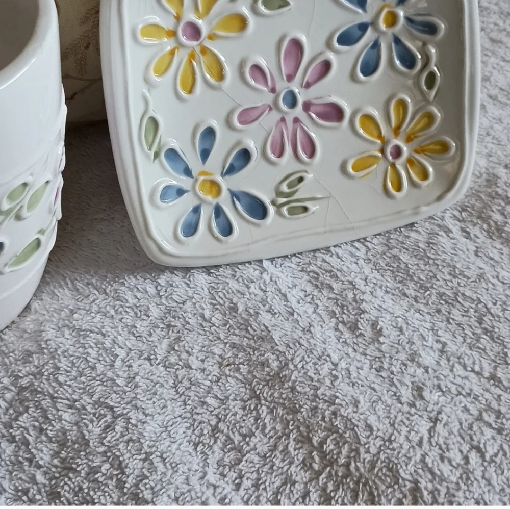 Floral Ceramic Set with White Base